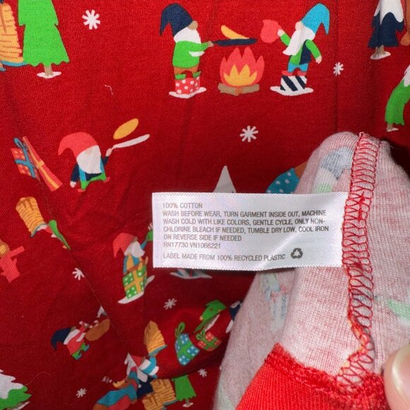 Wondershop Womens XL Red Holiday Pajama Top Featuring Festive Gnome Long Sleeves - Picture 6 of 6
